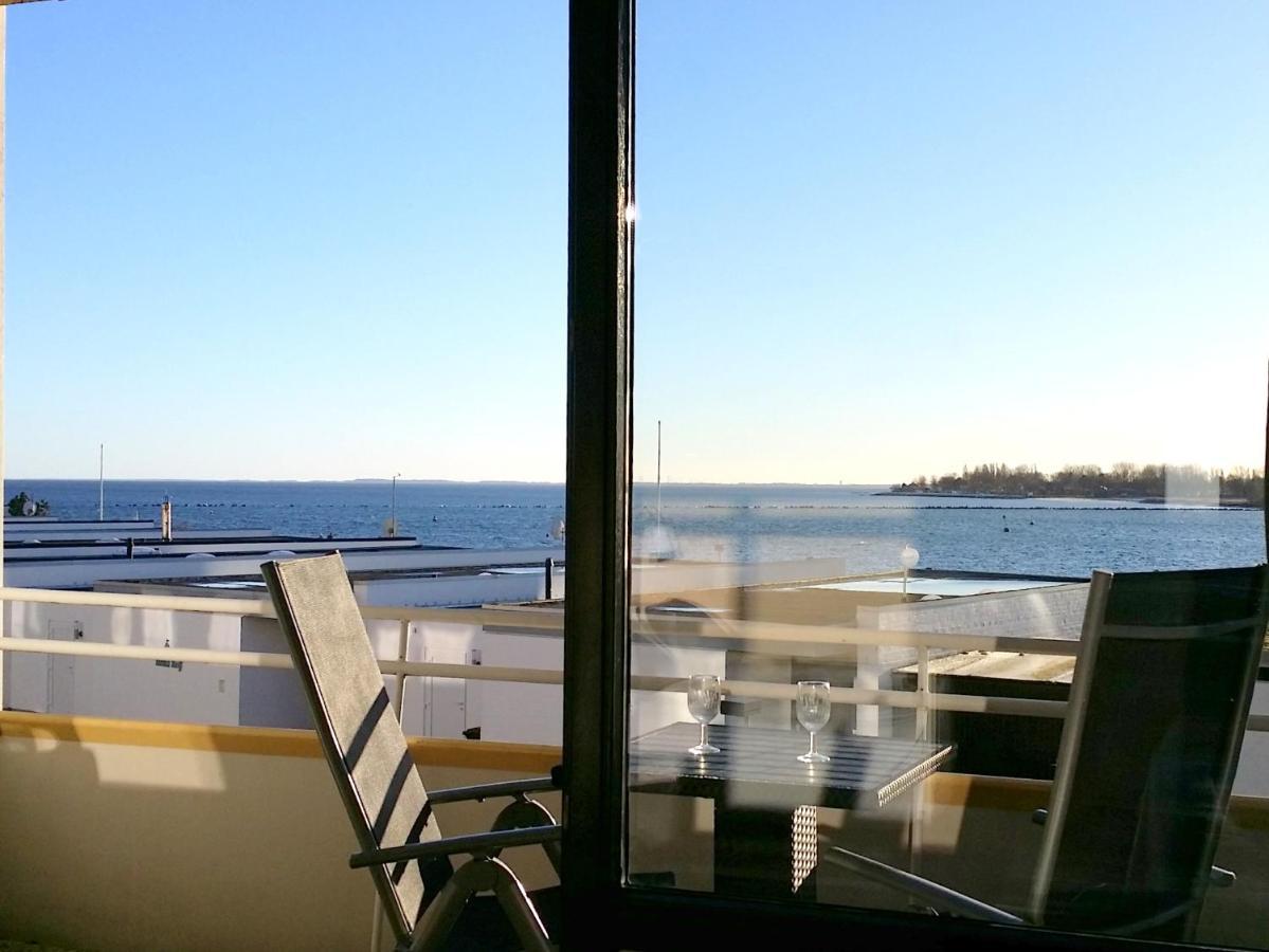 Fehmarn Burgtiefe Suedstrand Meerblick Apartment Meerzeit Exterior photo